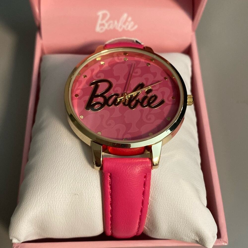 BNWT BARBIE Logo Pink Watch in Gift Box